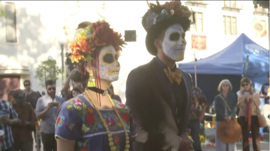 Modelo: An interactive Broadcast event for Día de los Muertos.